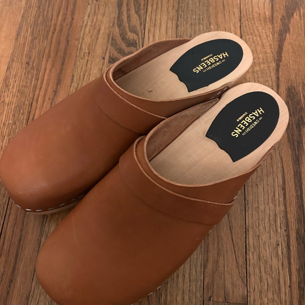 Swedish Hasbeens Tan Mules Sleek Design